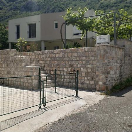 Apartments Grgurevic Kotor Luaran gambar